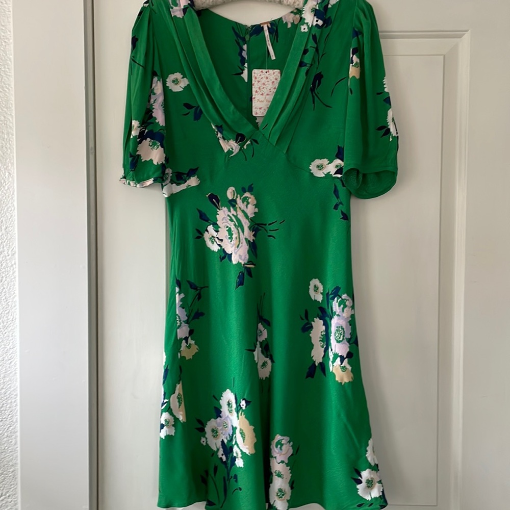 Free People ladies green floral dress